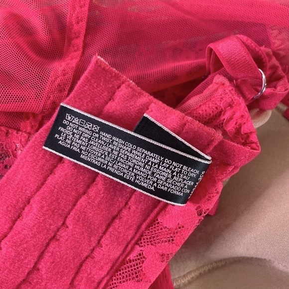 VICTORIA’S SECRET Barbie Hot Pink Lace Corset Bustier Garter Lingerie 34C - Picture 11 of 11